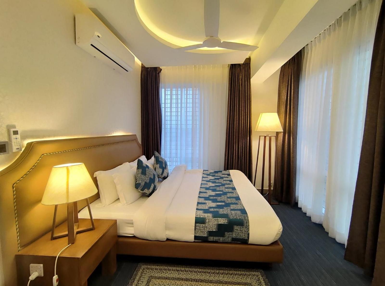 Hotel Royal Koks Badźar Zewnętrze zdjęcie